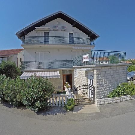 Primasrima Apartments Водице Екстер'єр фото
